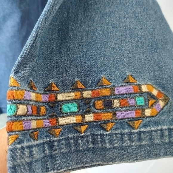 Vintage 80's Bob‎ Mackie Wearable Art  Denim Southwestern Embroidered Shacket - Picture 8 of 16